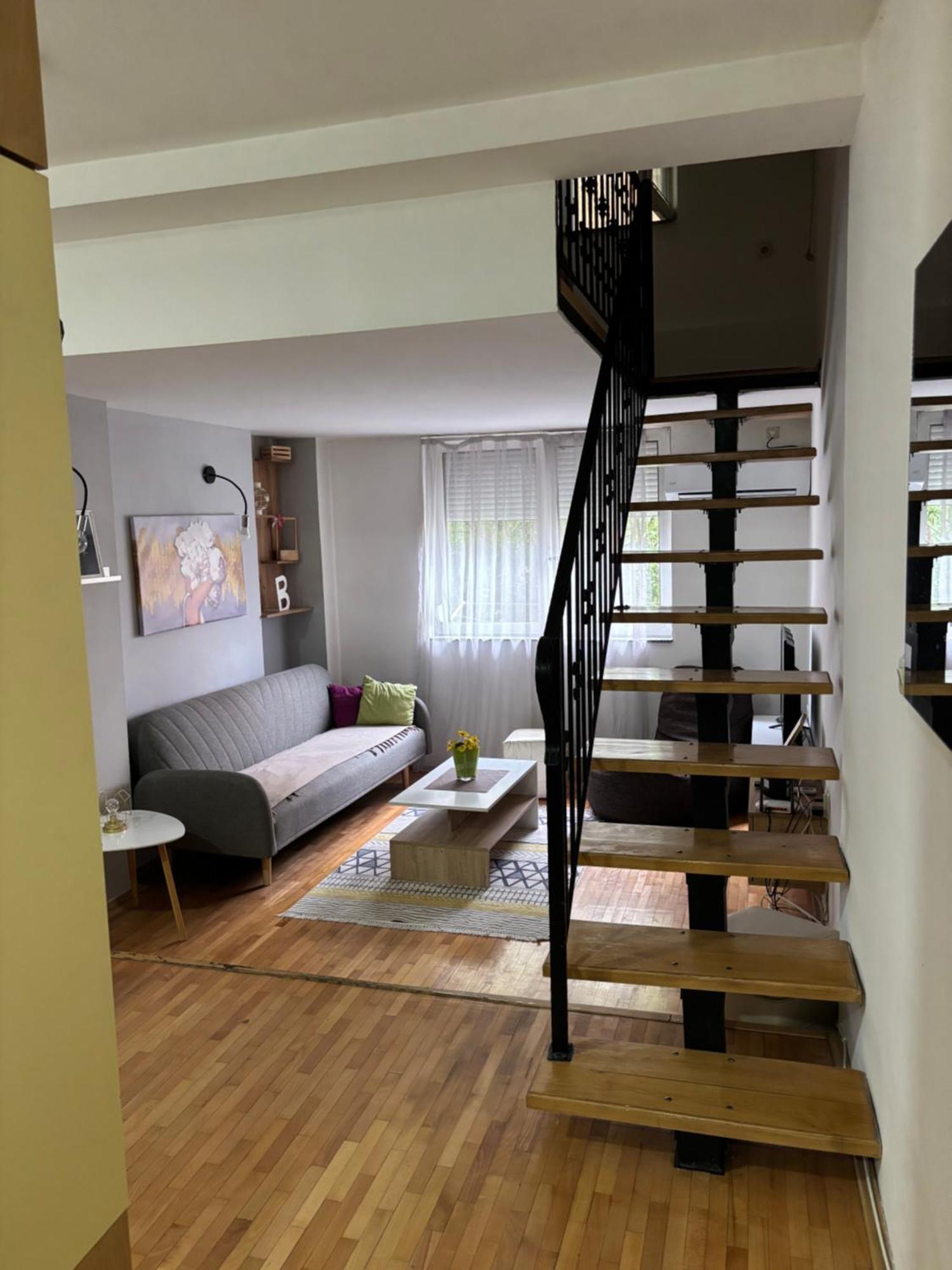 Mia'S Duplex Apartment Szkopje Kültér fotó